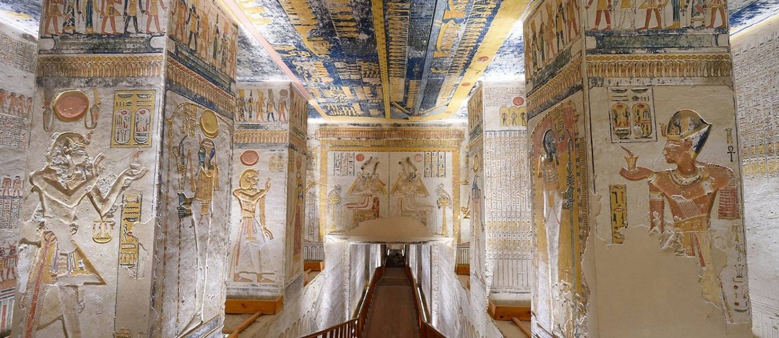 Entre faraós e rainhas: um tour on-line pelo Antigo Egito – Hub Wide
